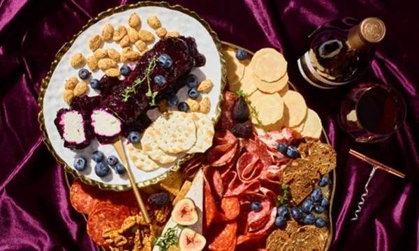 Blueberry-Jalapeño Goat Cheese Log